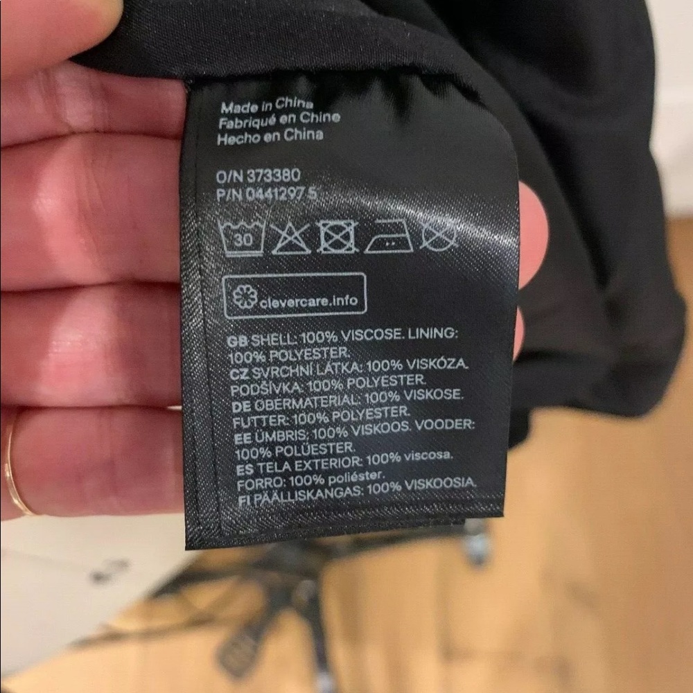 H&M Brand new black jacket in size 12! - Picture 7 of 7